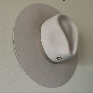 Stylish White Hat with Tan Band